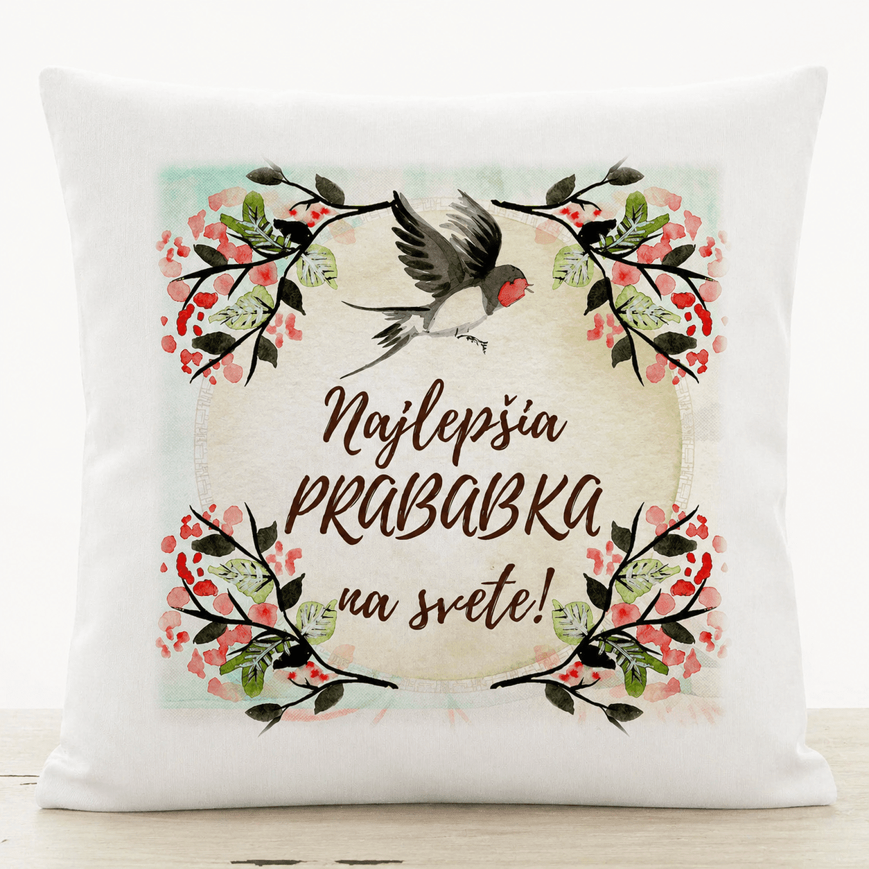 Dekoračný vankúš „Najlepšia prababka na svete“ s kvetinovým motívom - Biely Gabardén
